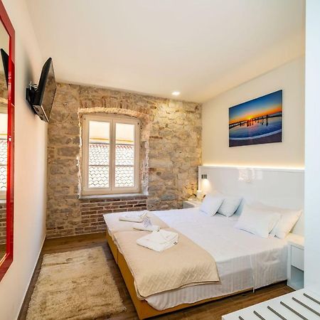 Idassa Atrium Rooms Zadar Exterior foto