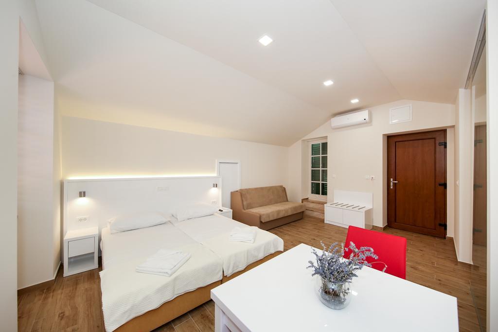 Idassa Atrium Rooms Zadar Exterior foto