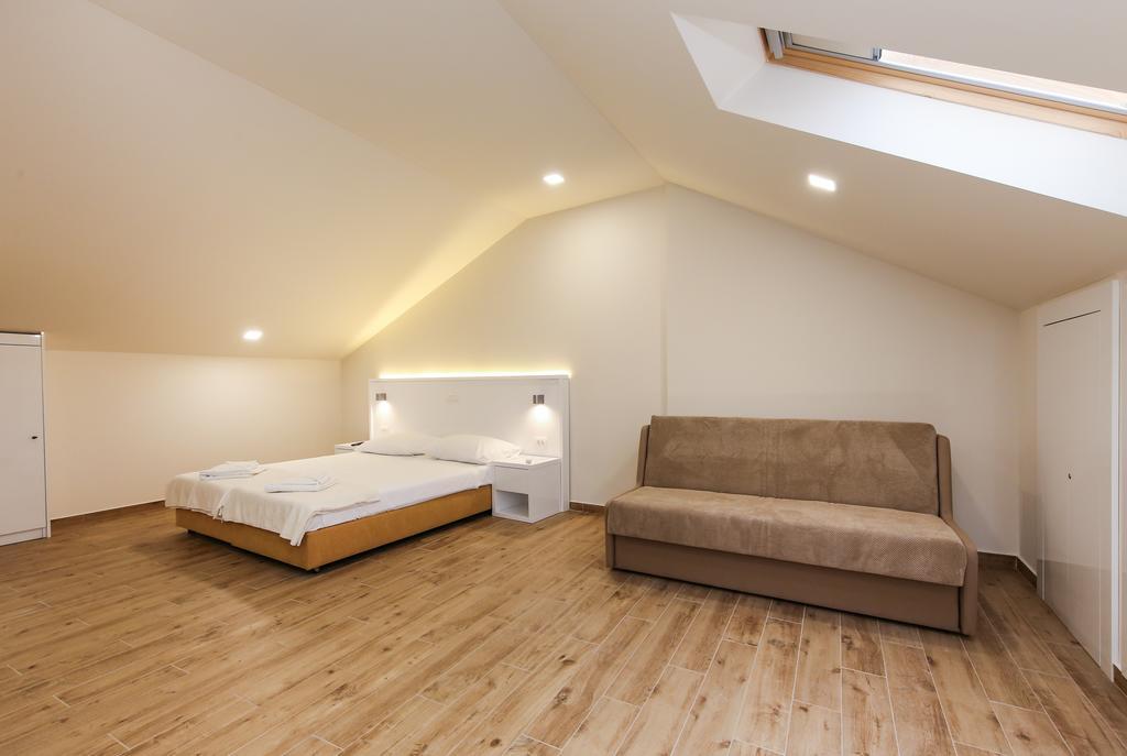 Idassa Atrium Rooms Zadar Exterior foto