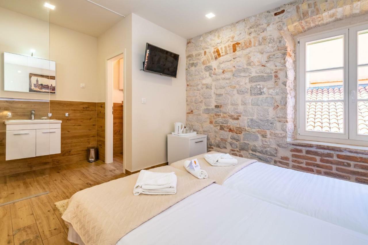 Idassa Atrium Rooms Zadar Exterior foto
