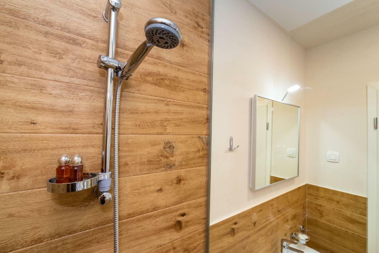 Idassa Atrium Rooms Zadar Exterior foto