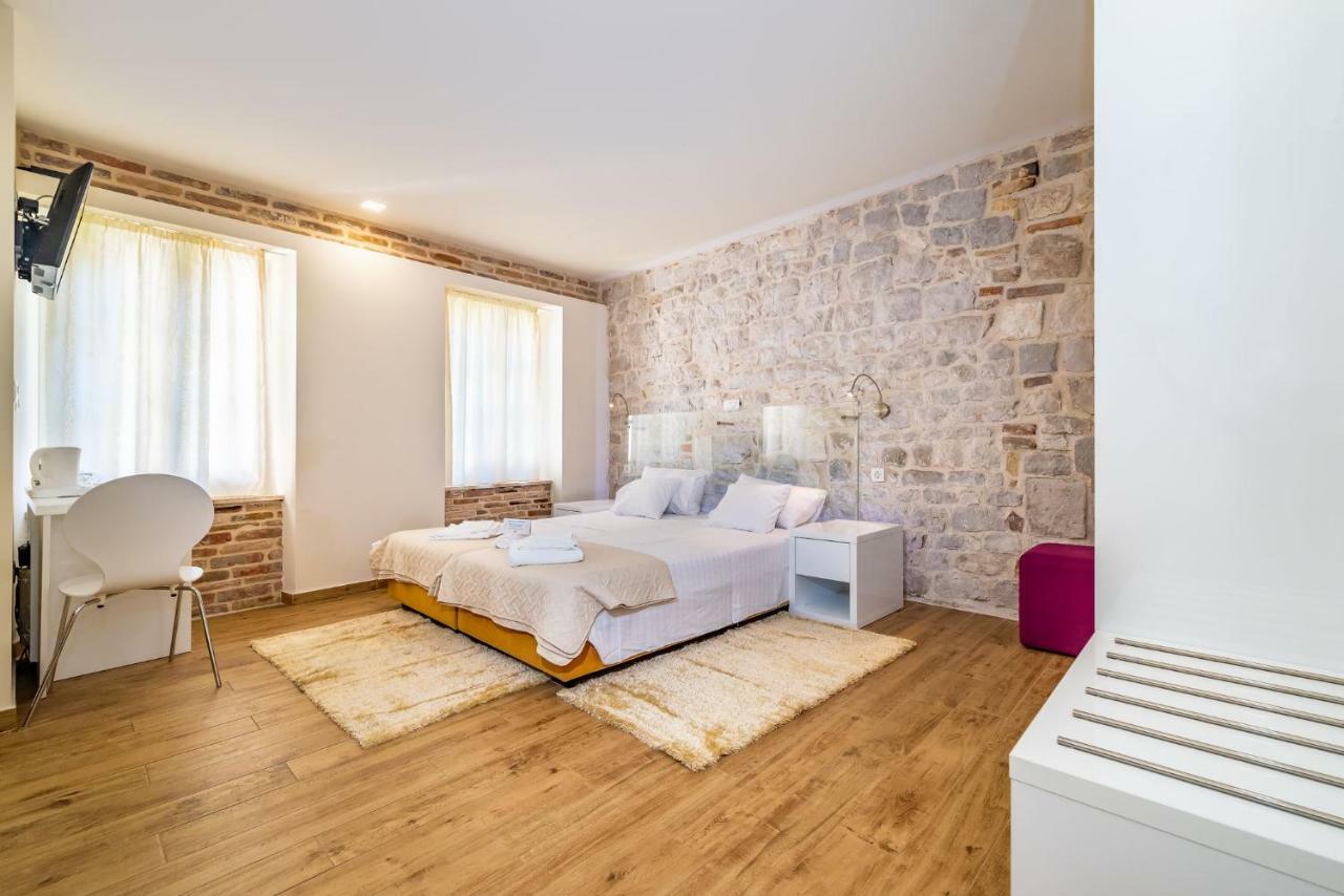 Idassa Atrium Rooms Zadar Exterior foto